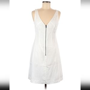 Illia White Mini Sleeveless V-neck Dress NWT